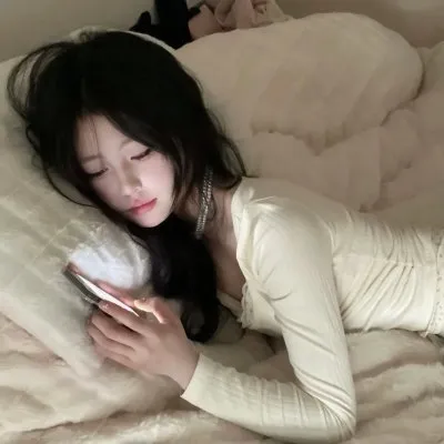 【真实绝症改编】《余命10年》小松菜奈坂口健太郎：得知自己只剩十年寿命，她决定不谈恋爱，却偏偏遇见了他
