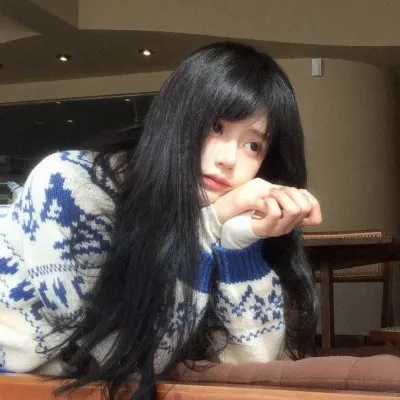 【深夜美食】《爱吃拉面的小泉同学》早见明里：为了吃遍全日本最好吃的拉面，女高中生的狂热日常