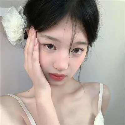 爆笑温情喜剧《奇怪的她》沈恩敬：70岁毒舌老奶奶突然变回20岁少女，重返青春疯狂追梦